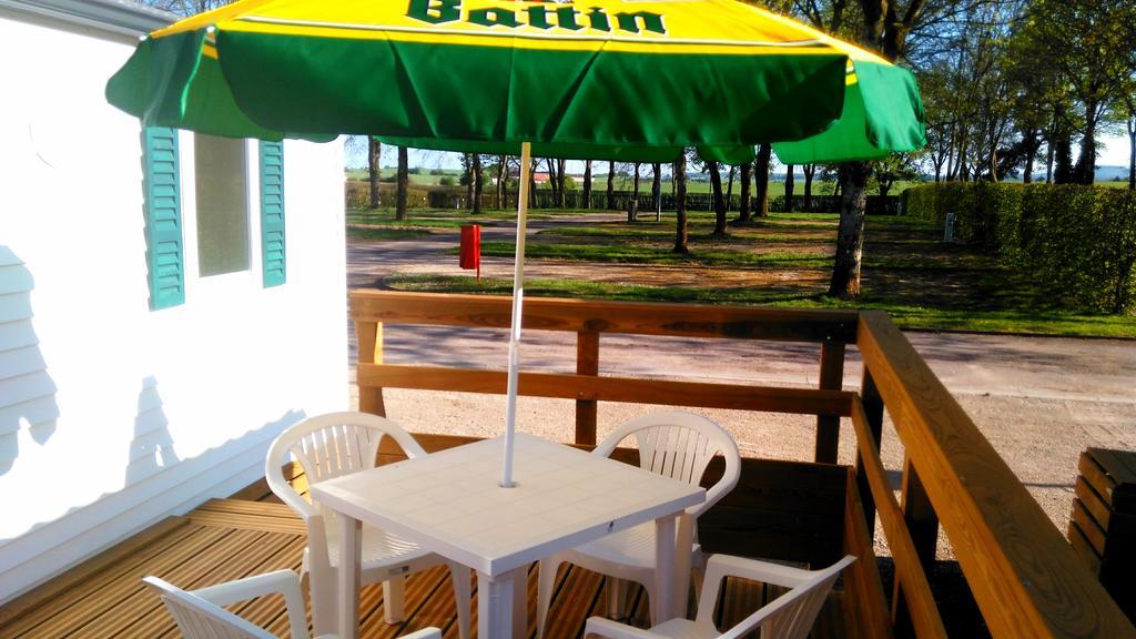 Camping De Contrexeville Luaran gambar