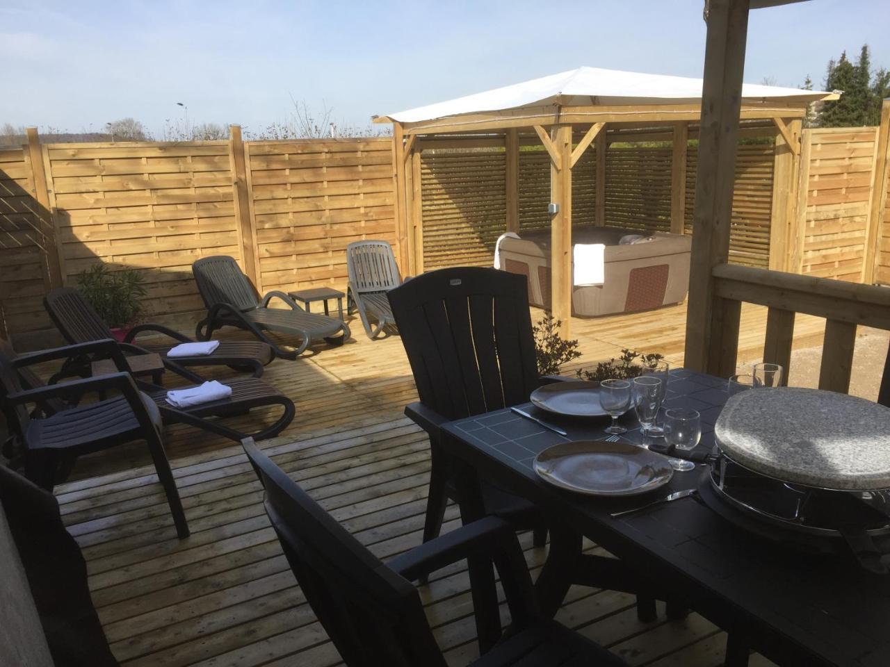 Camping De Contrexeville Luaran gambar