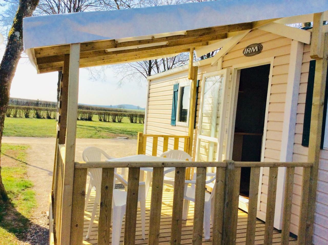 Camping De Contrexeville Luaran gambar